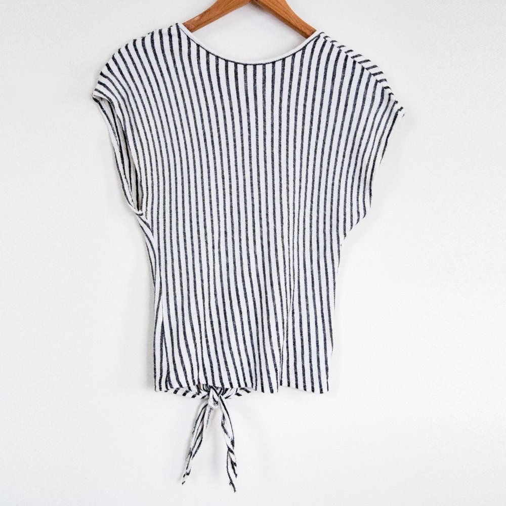 Caution to the Wind Sleeveless Tie Front Top - Picture 2 of 7